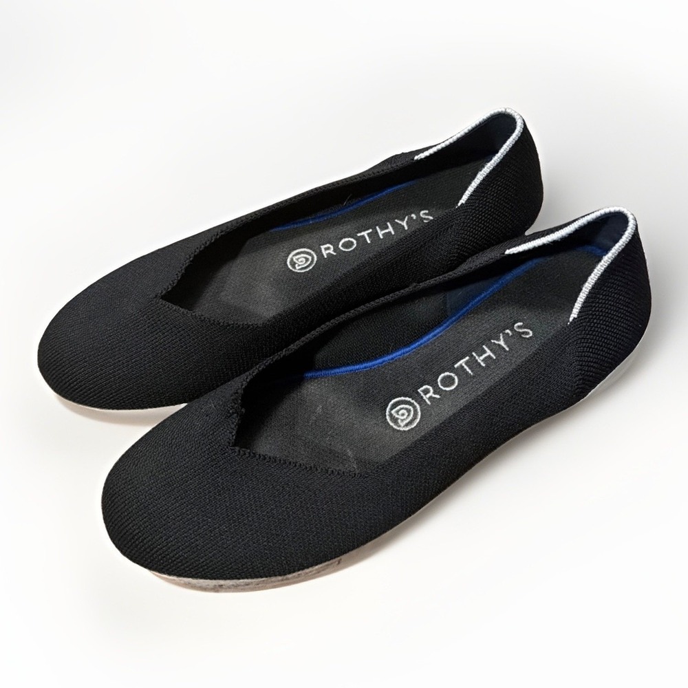 Rothys Round Toe Size Women's 8.5 US Black Shoes Flats